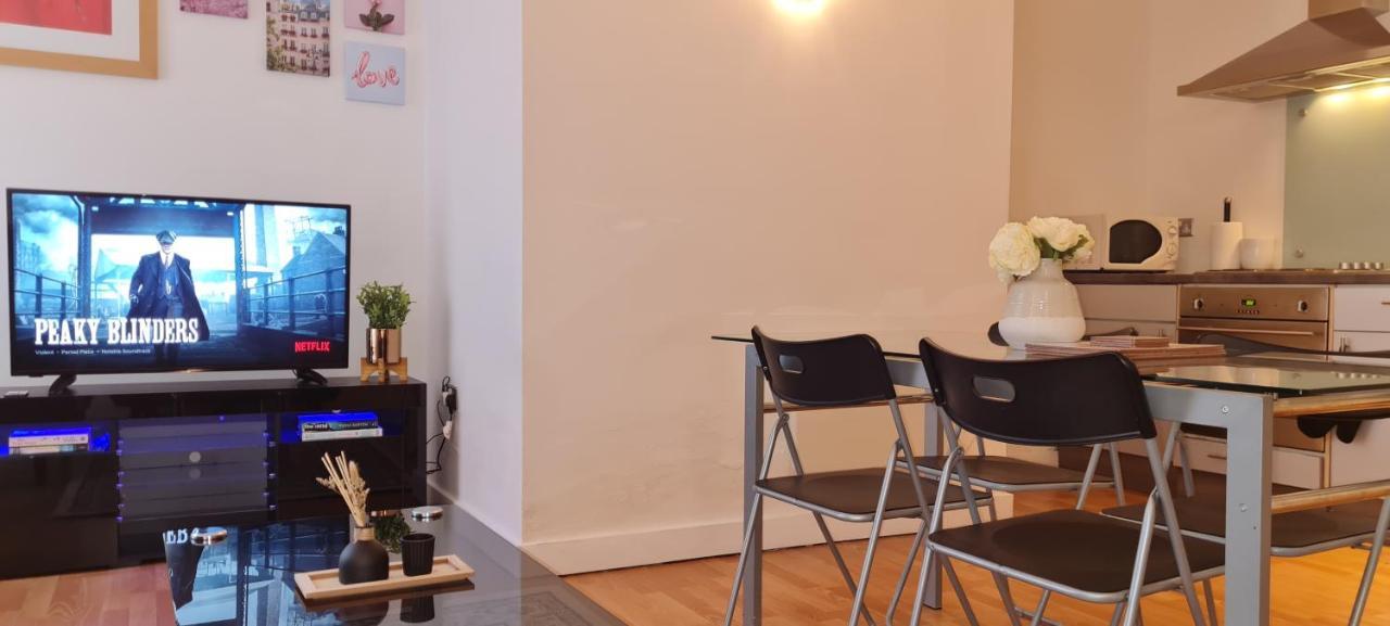 Exquisite One Bedroom Apartment In The Heart Of Sheffield City Centre Exterior foto